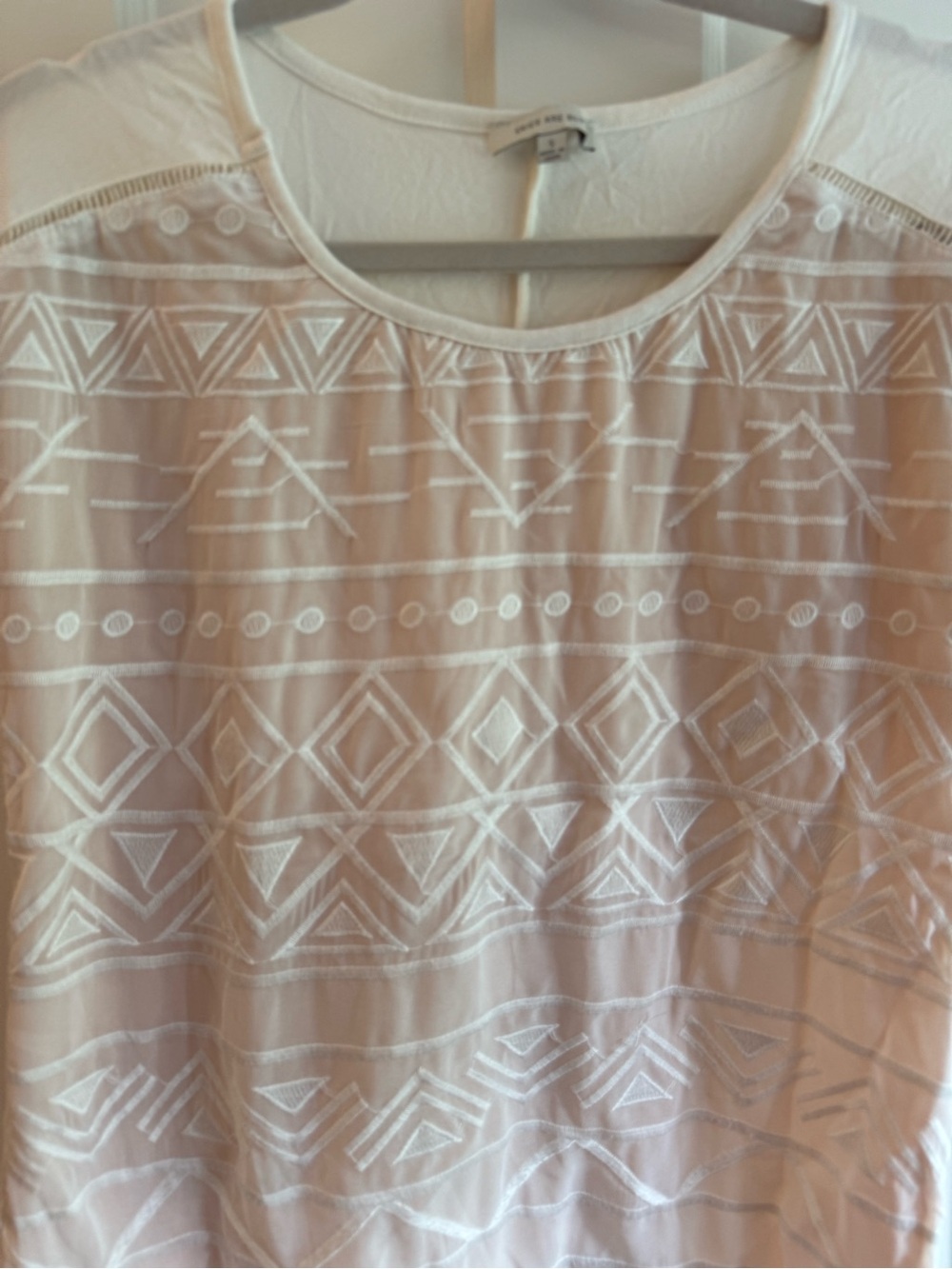 Skies Are Blue White Embroidered Geometric Short Sleeve Top